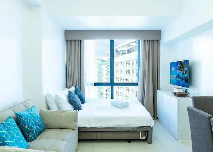 Stylish Urban In 38 Park Avenue *