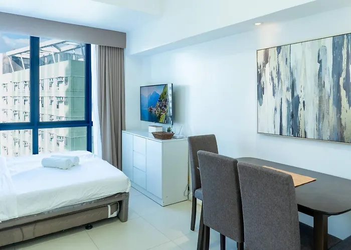 Stylish Urban In 38 Park Avenue