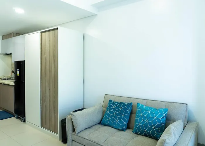 Stylish Urban In 38 Park Avenue Cebu