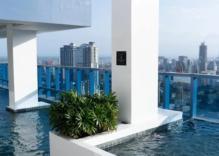 Stylish Urban In 38 Park Avenue Holiday home